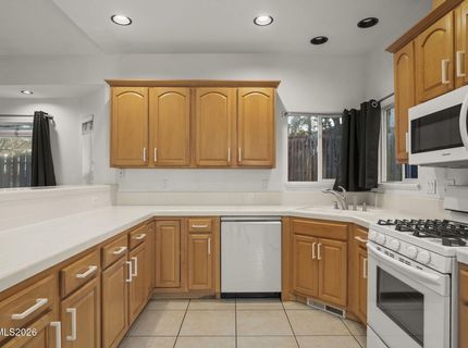 474 W Plumb Lane, Reno, NV 89509 Photo