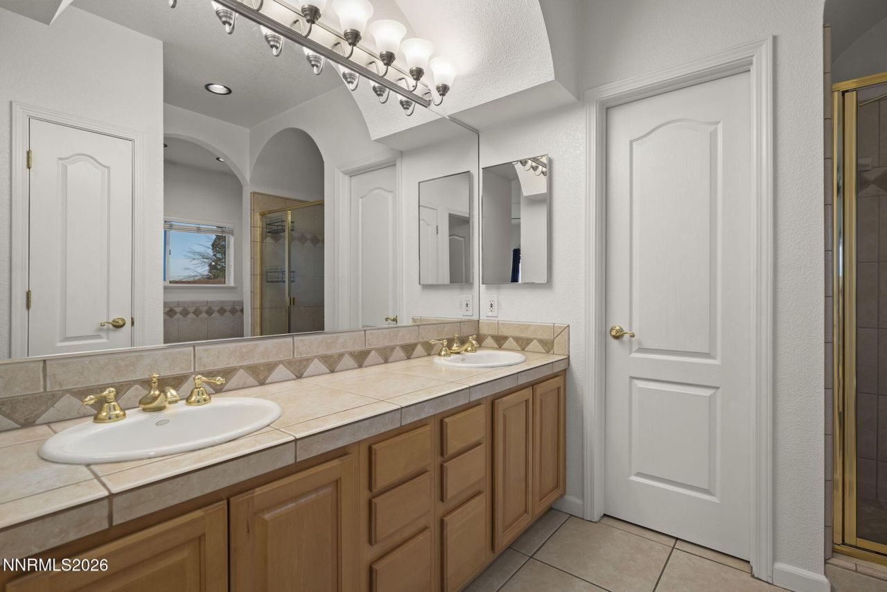 474 W Plumb Lane, Reno, NV 89509 Photo