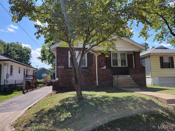 617 Tesmore Place , St Louis, MO 63135