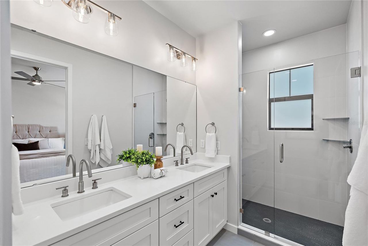 429 11th Avenue S, Saint Petersburg, FL 33701 Photo