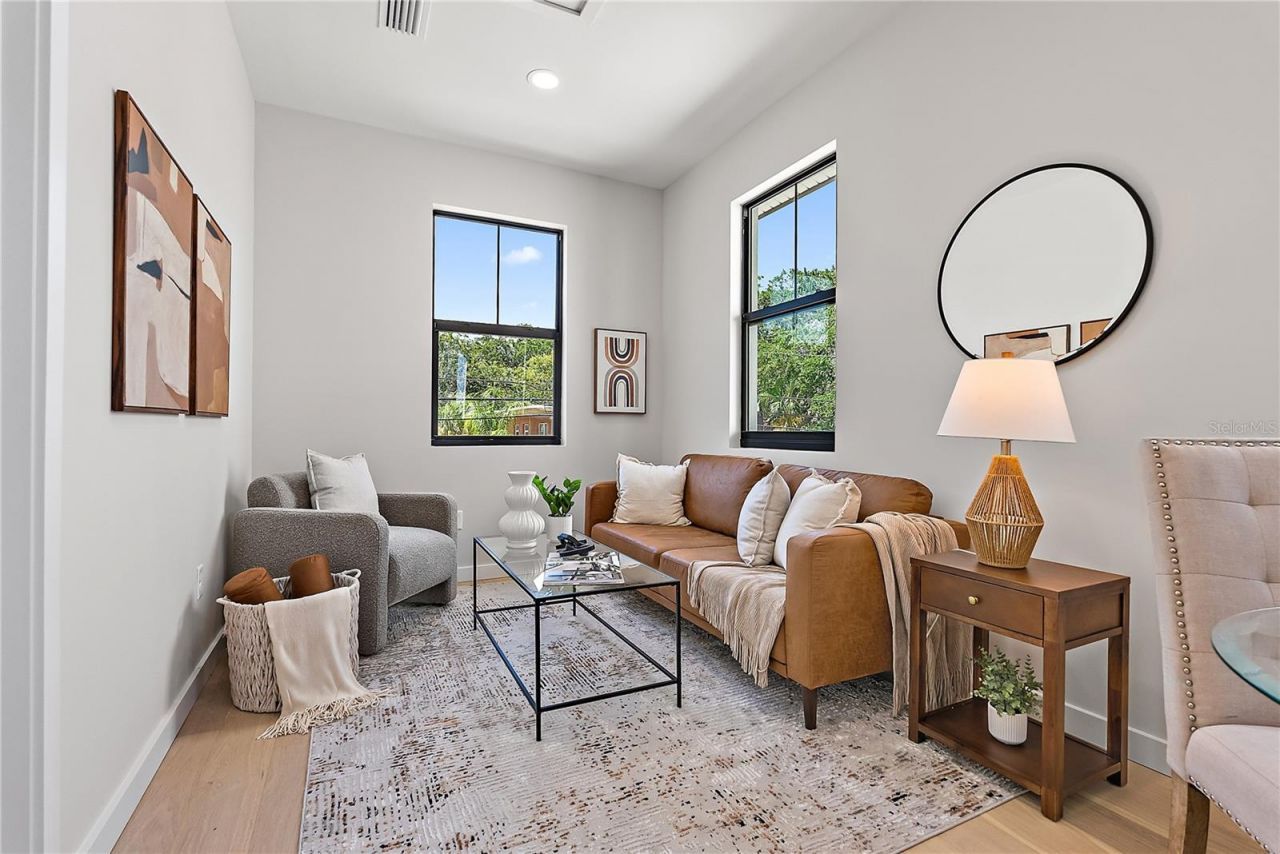 429 11th Avenue S, Saint Petersburg, FL 33701 Photo