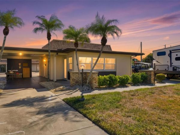 5153 TURQUOISE LANE, Unit 102, NEW PORT RICHEY, FL 34652