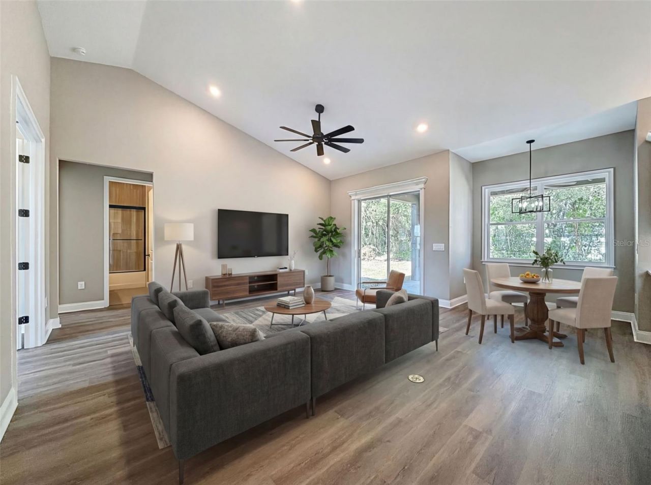 2407 Old Medulla Road, Lakeland, FL 33811 Photo