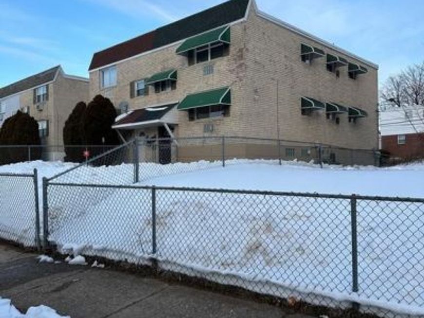 9405 Kirkwood Road, Philadelphia, PA 19114 Main Photo