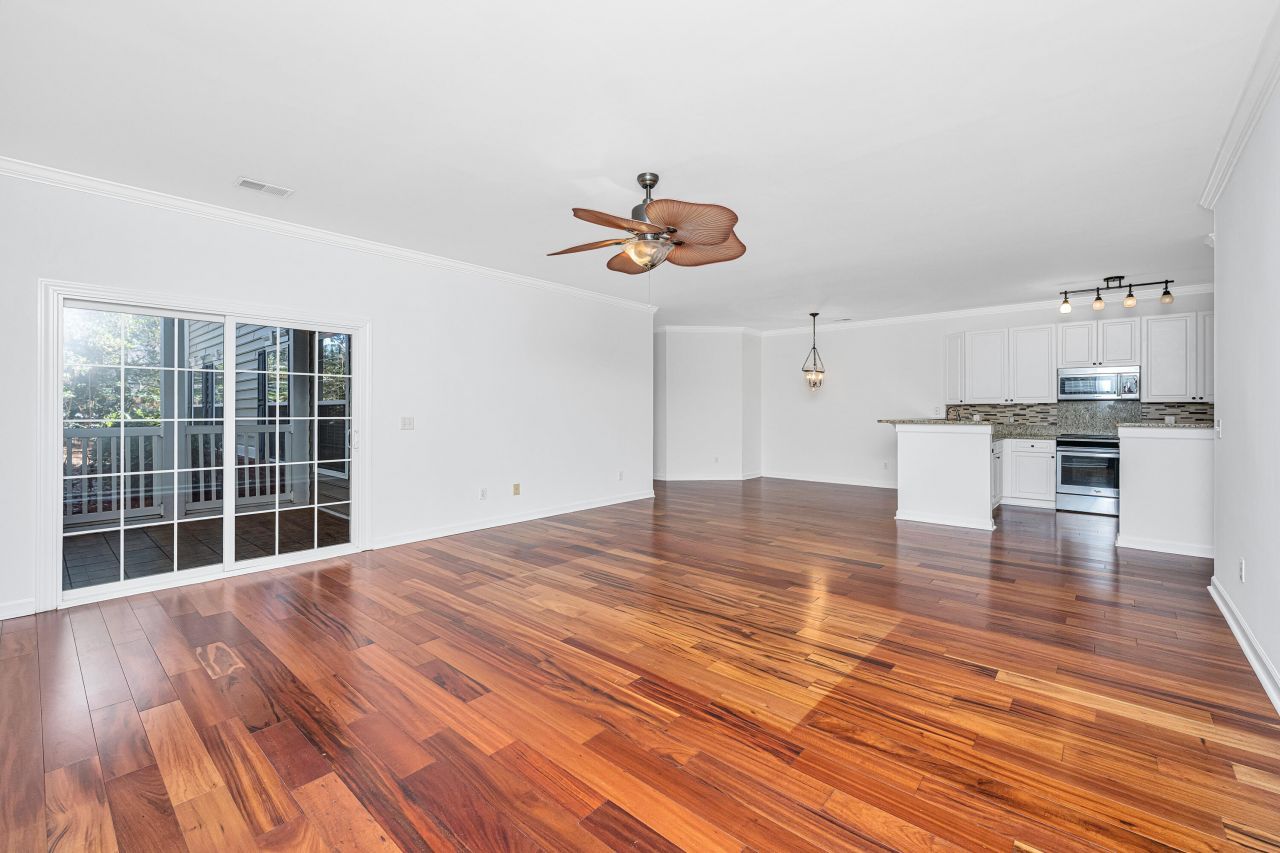 1476 Belcourt Lane Mount Pleasant, SC 29466