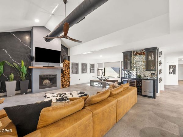 910 Sea Robin Lane, Panama City Beach, FL 32408