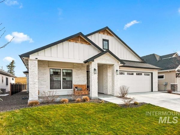 1416 N Palaestra Ave, Eagle, ID 83616
