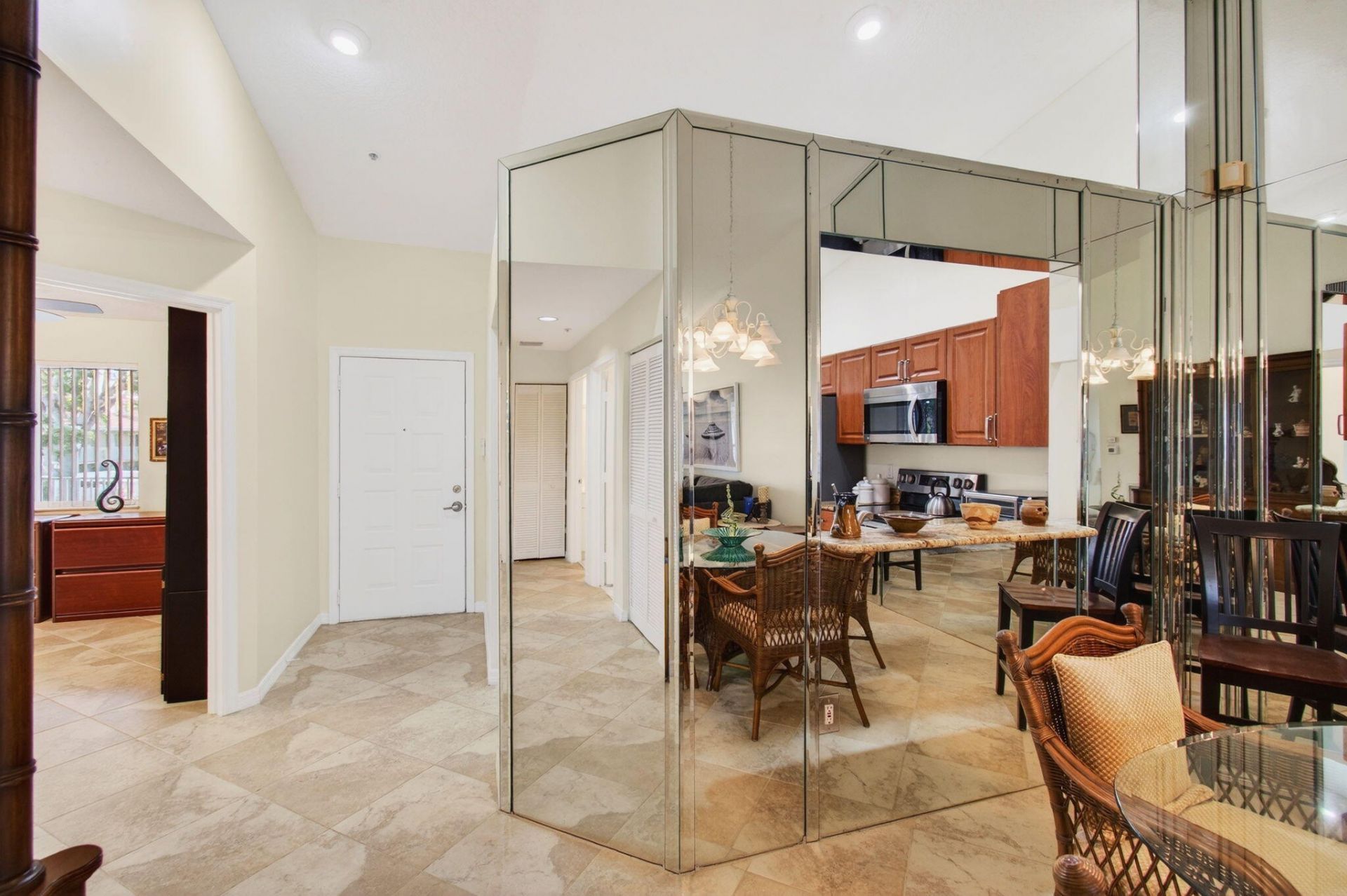 5876 Regal Glen Drive, Unit 203, Boynton Beach, FL 33437 Photo