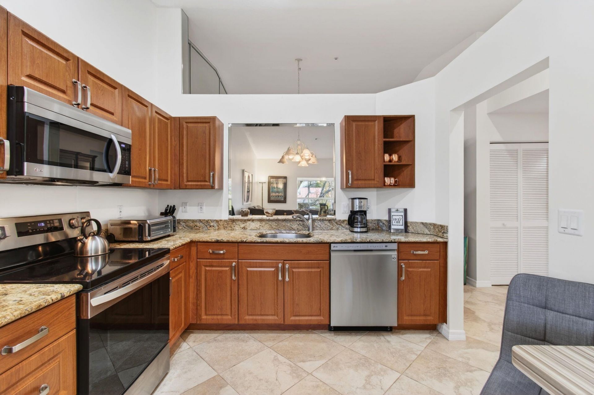 5876 Regal Glen Drive, Unit 203, Boynton Beach, FL 33437 Photo