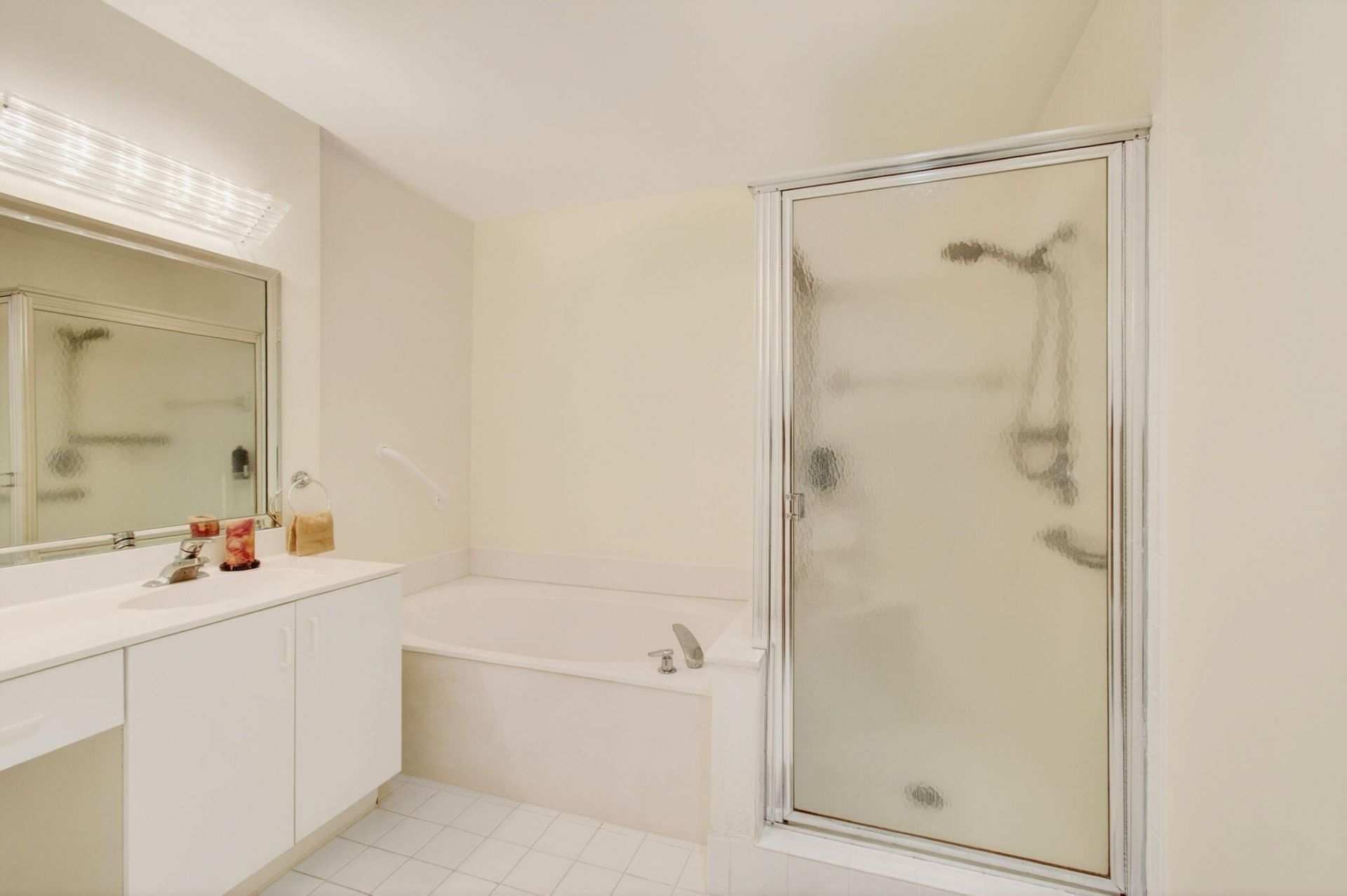 5876 Regal Glen Drive, Unit 203, Boynton Beach, FL 33437 Photo