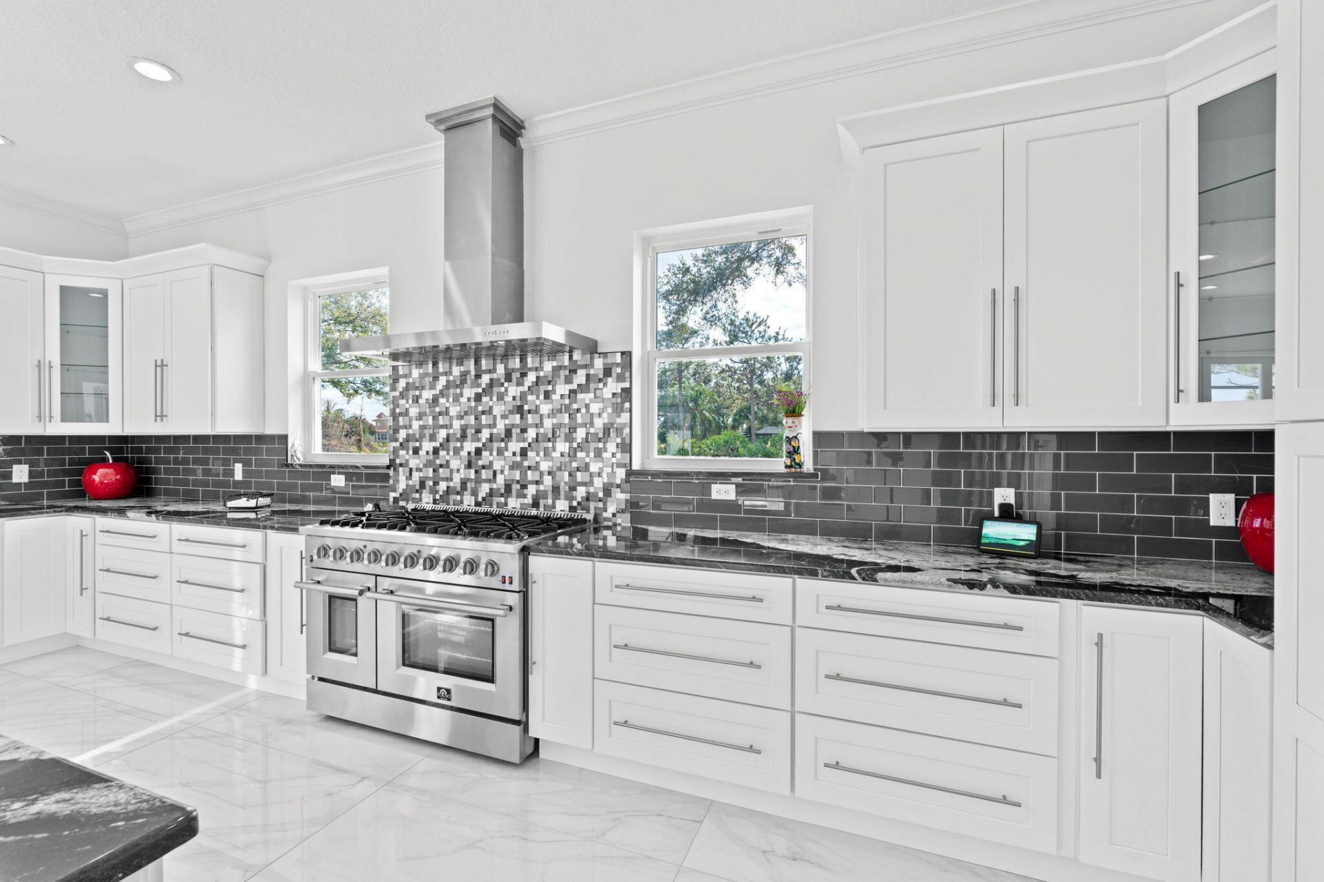 7833 Sabal Lake Drive, Port Saint Lucie, FL 34986 Photo