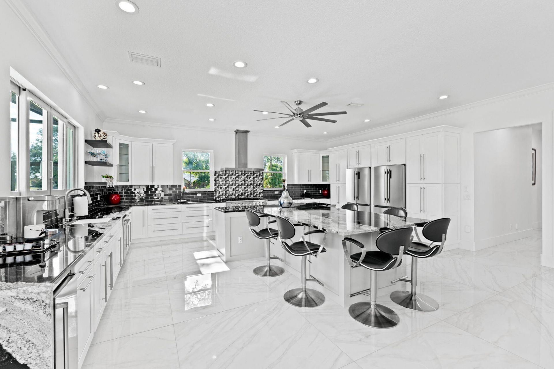 7833 Sabal Lake Drive, Port Saint Lucie, FL 34986 Photo