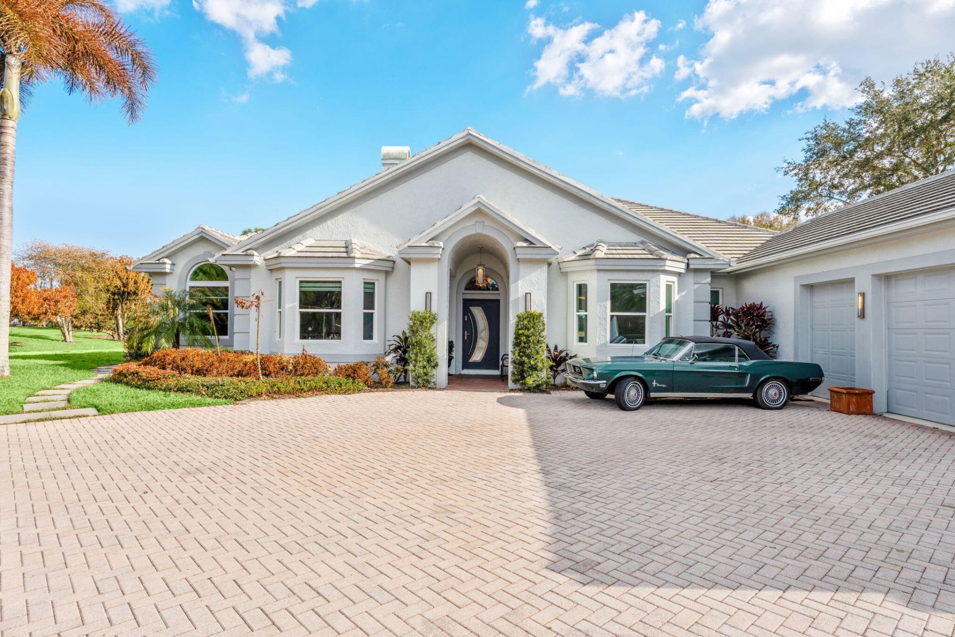 7833 Sabal Lake Drive, Port Saint Lucie, FL 34986 Photo