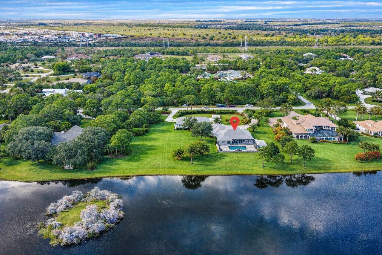7833 Sabal Lake Drive, Port Saint Lucie, FL 34986 Photo
