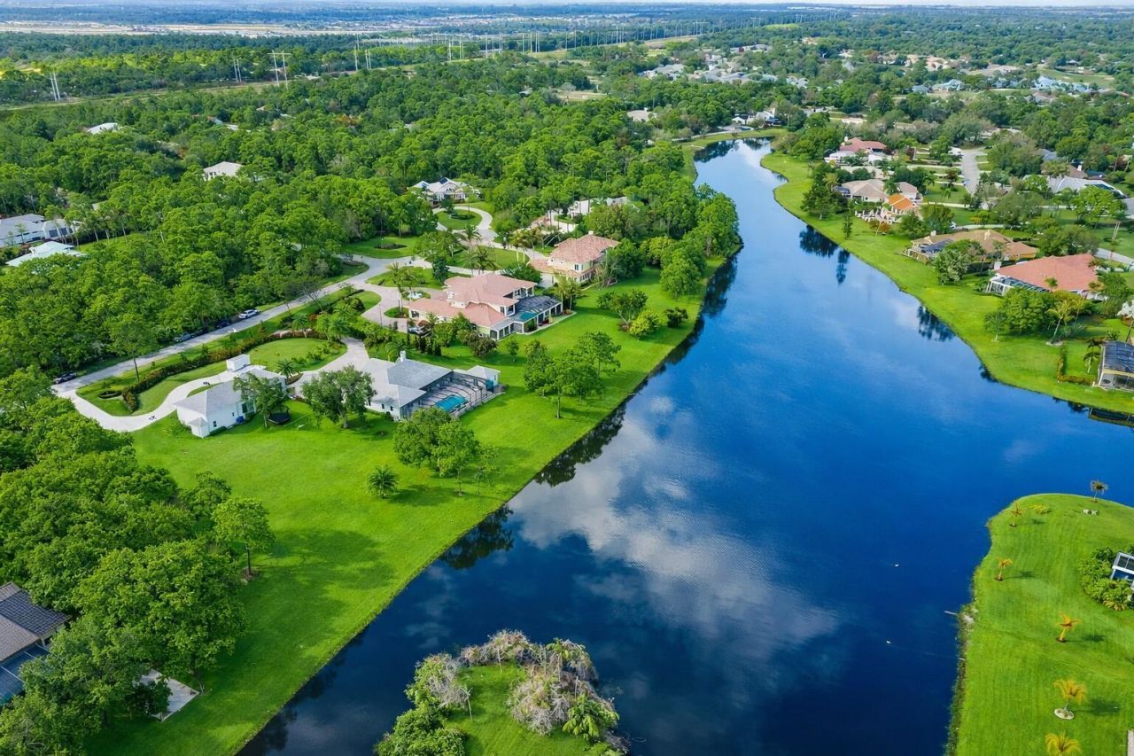 7833 Sabal Lake Drive, Port Saint Lucie, FL 34986 Photo