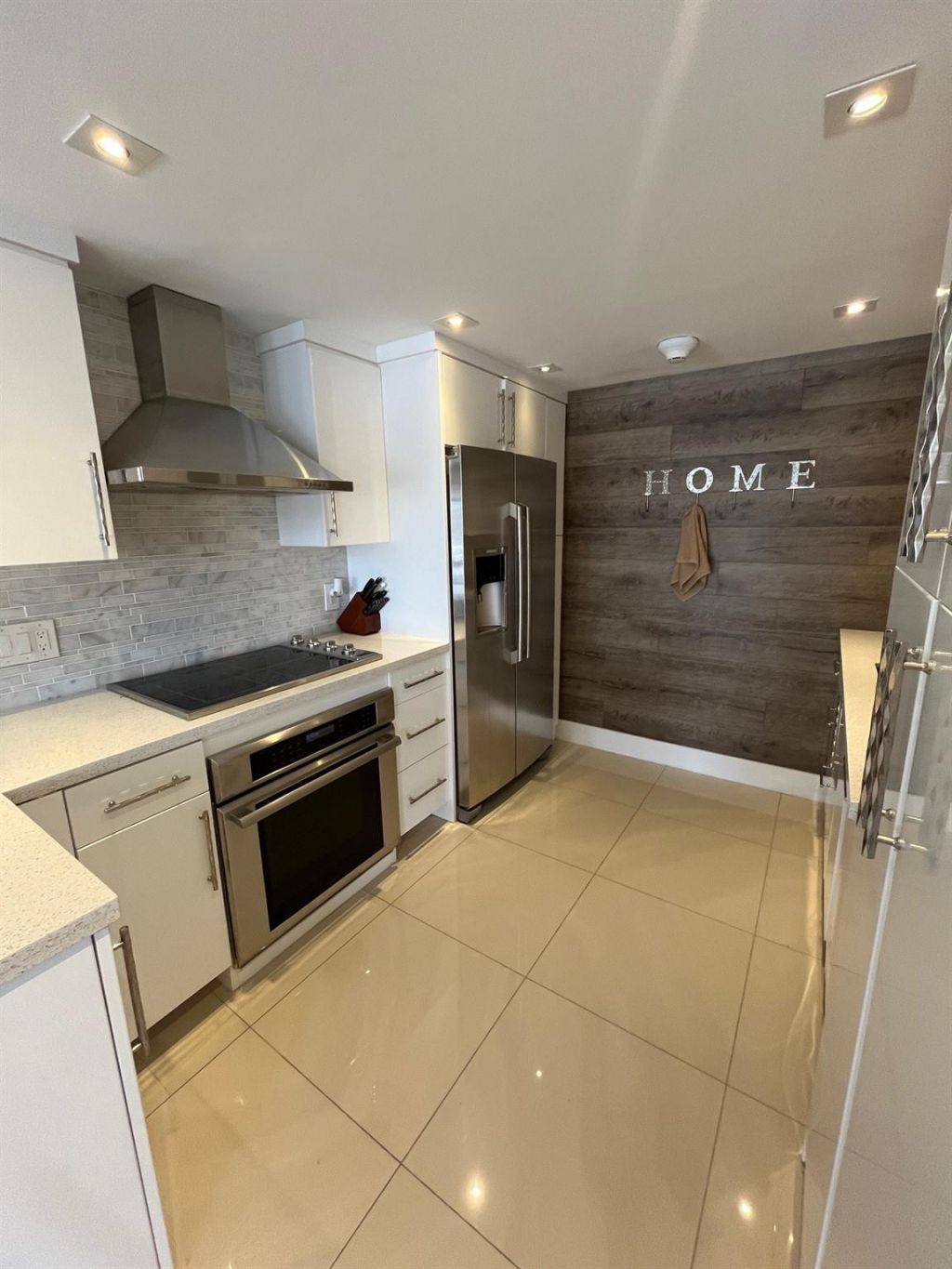 133 N Pompano Beach Boulevard, Unit 211, Pompano Beach, FL 33062 Photo