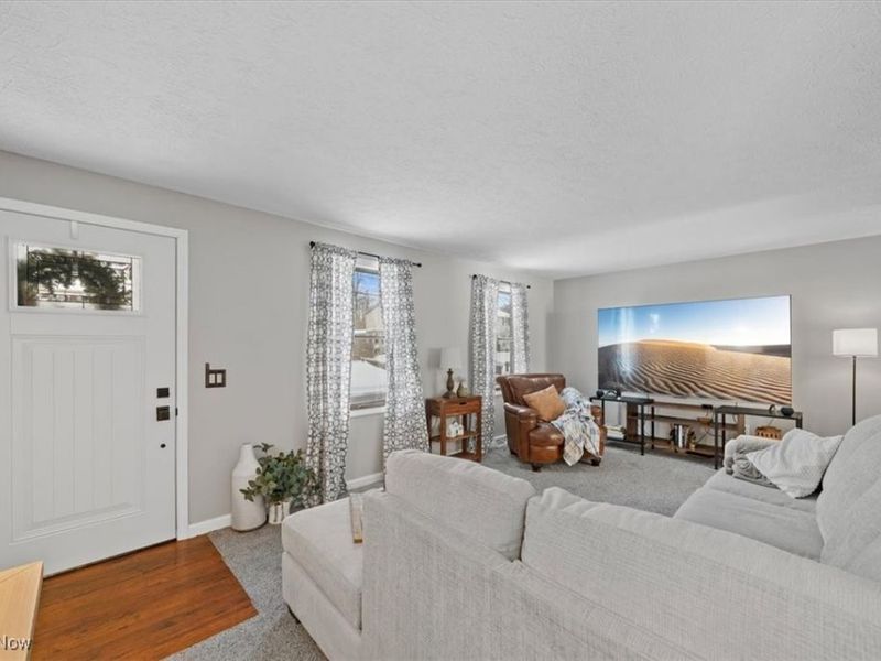 515 Taylor Avenue, Akron, OH 44312 Photo 10