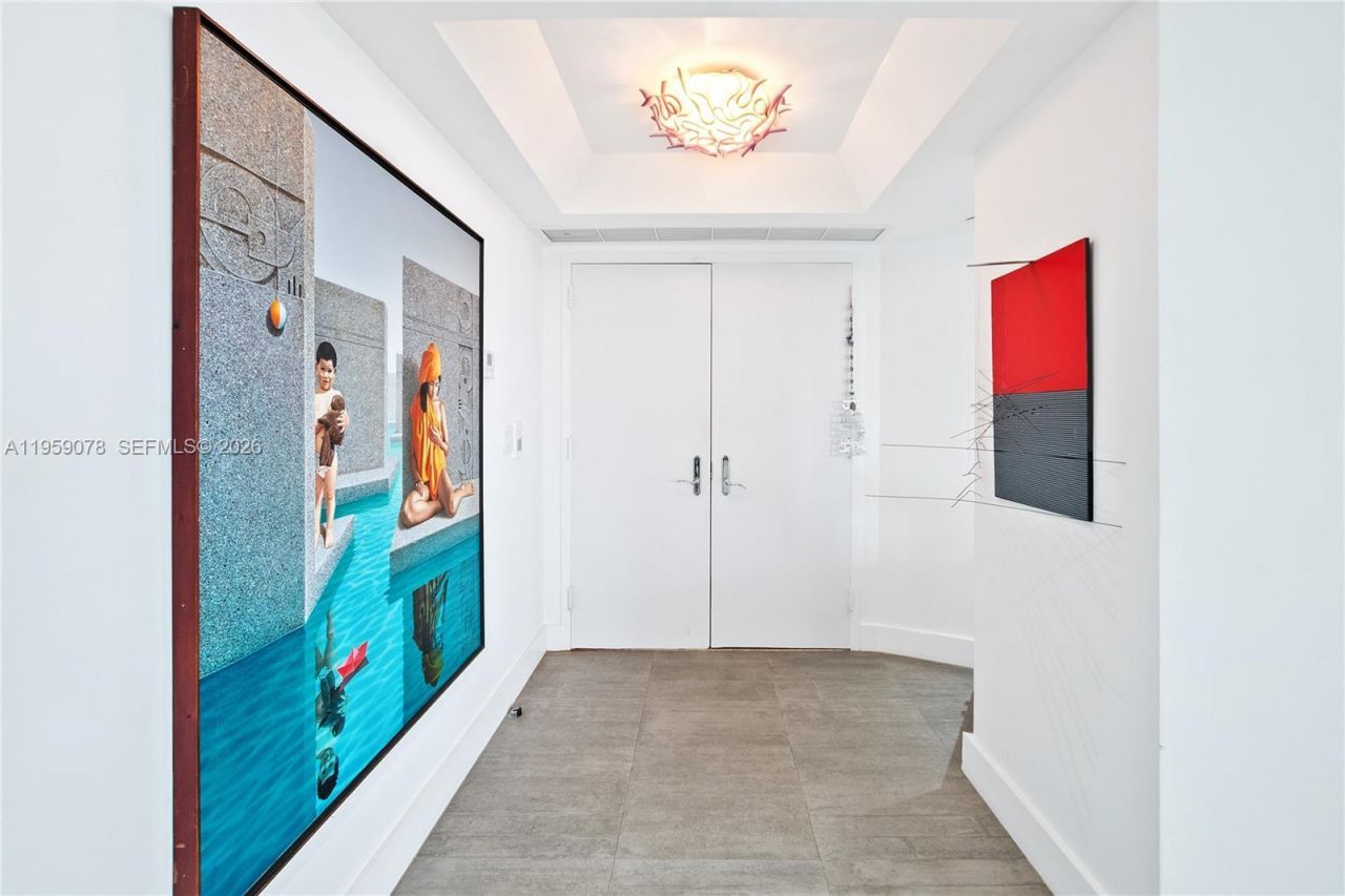 20281 E Country Club Dr , Unit 808, Aventura, FL 33180 Photo