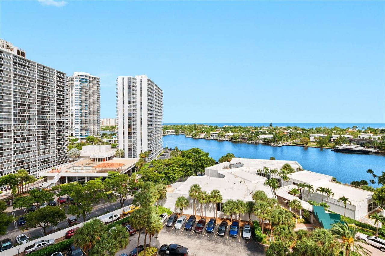 20281 E Country Club Dr, Unit 808, Aventura, FL 33180 Photo