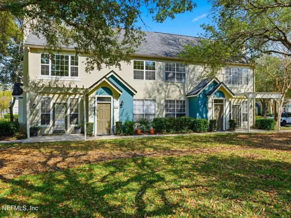 13700 RICHMOND PARK Drive N, Unit 305, Jacksonville, FL 32224