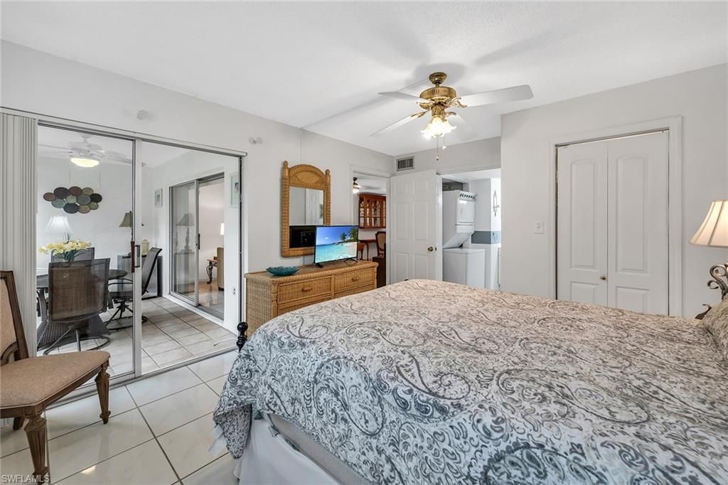 200 Valley Stream Dr, Unit 3B, Naples, FL 34113 Photo