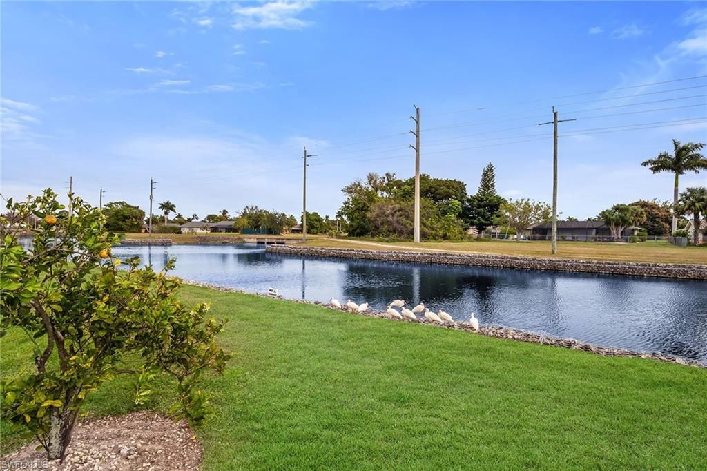 200 Valley Stream Dr, Unit 3B, Naples, FL 34113 Photo