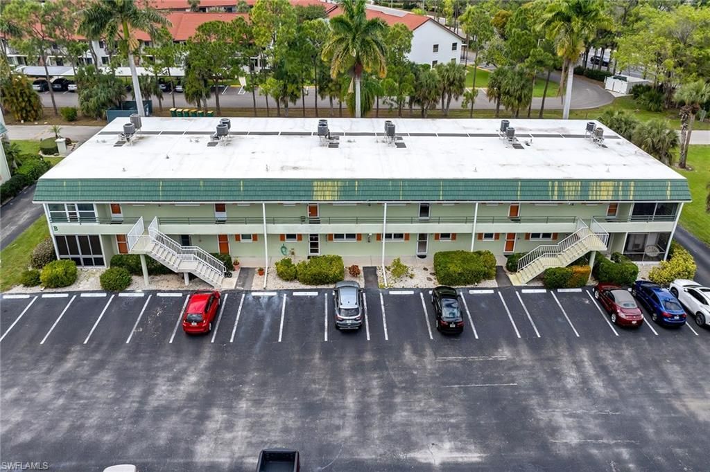 200 Valley Stream Dr, Unit 3B, Naples, FL 34113 Photo