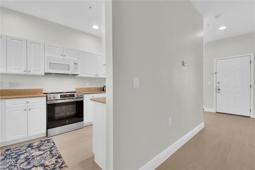 7925 Mahogany Run Ln, Unit 924, Naples, FL 34113 Photo