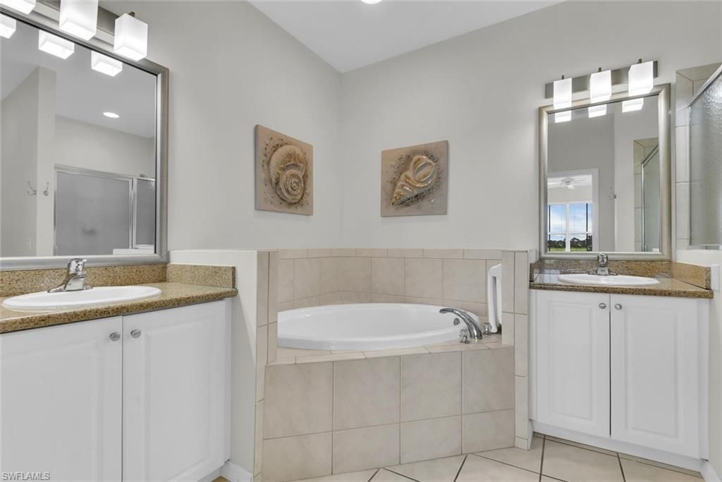7925 Mahogany Run Ln, Unit 924, Naples, FL 34113 Photo