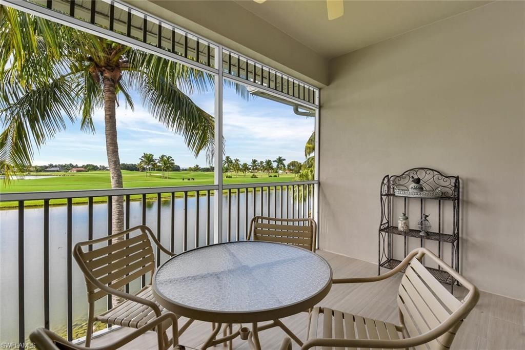 7925 Mahogany Run Ln, Unit 924, Naples, FL 34113 Photo