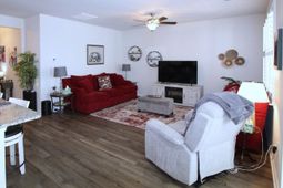 1061 Sennema Circle photo 4