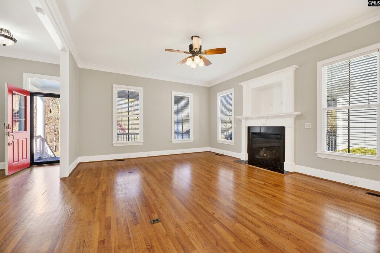 364 Highland Point Drive  Photo 7