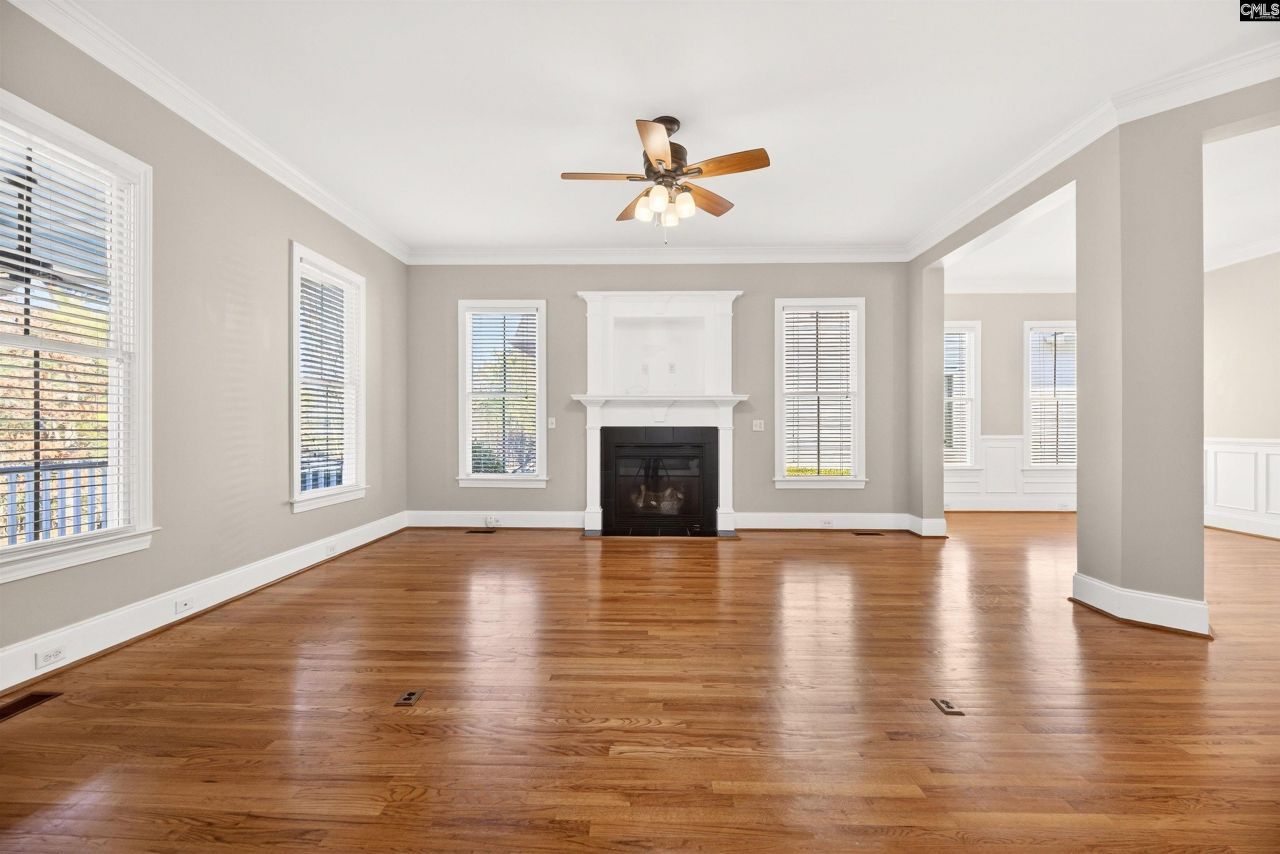 364 Highland Point Drive  Photo 9