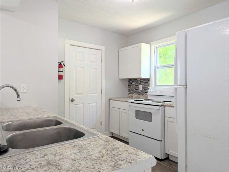 82 Detroit Street, Akron, OH 44305 Photo 14