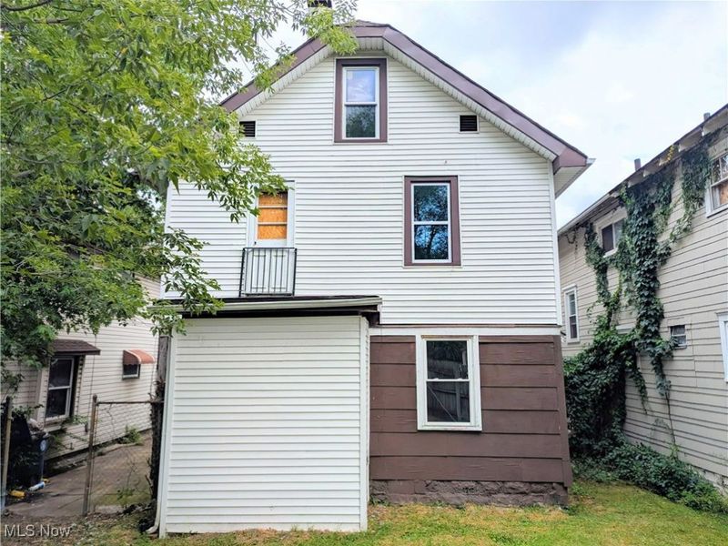 82 Detroit Street, Akron, OH 44305 Photo 6