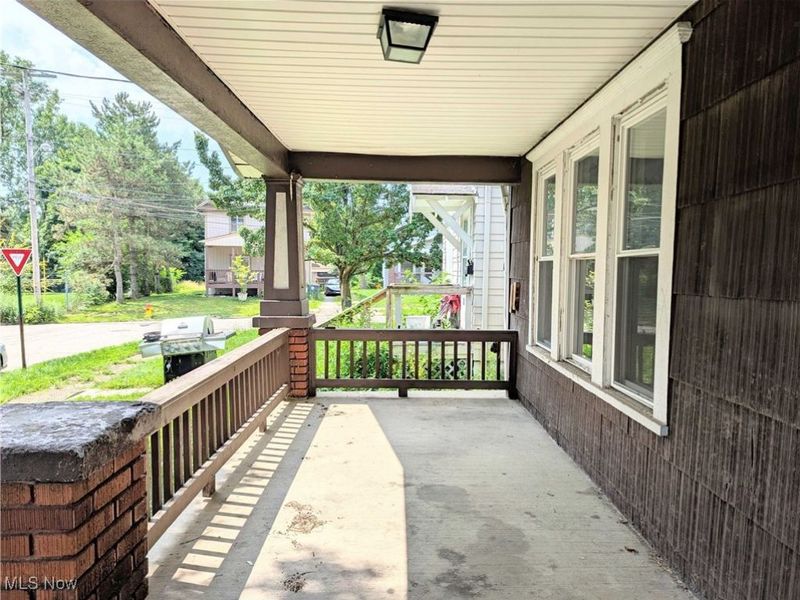 82 Detroit Street, Akron, OH 44305 Photo 7