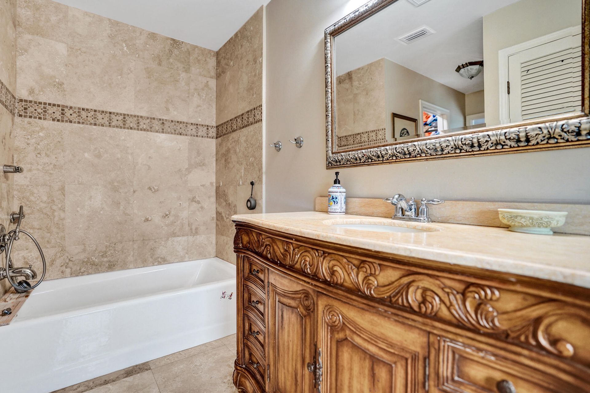 3001 NE 47th Street, Lighthouse Point, FL 33064 Photo