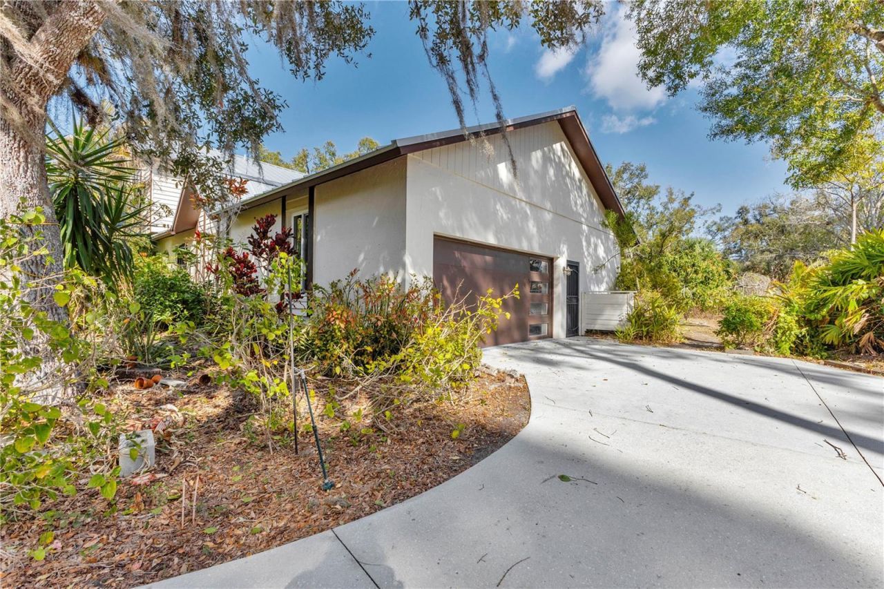 1035 Sirus Trail, Sarasota, FL 34232 Photo