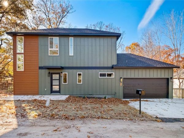 50 Thaxted Drive, Bella Vista, AR 72715