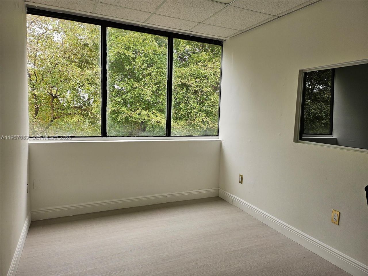 3850 SW 87th Ave , Unit 305, Miami, FL 33165 Photo