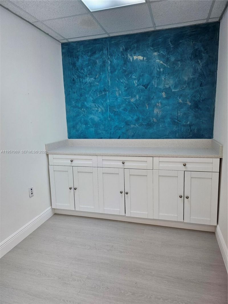 3850 SW 87th Ave , Unit 305, Miami, FL 33165 Photo