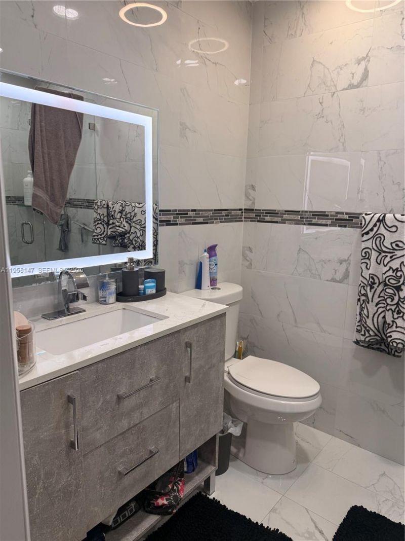 11021 SW 13th St , Pembroke Pines, FL 33025 Photo