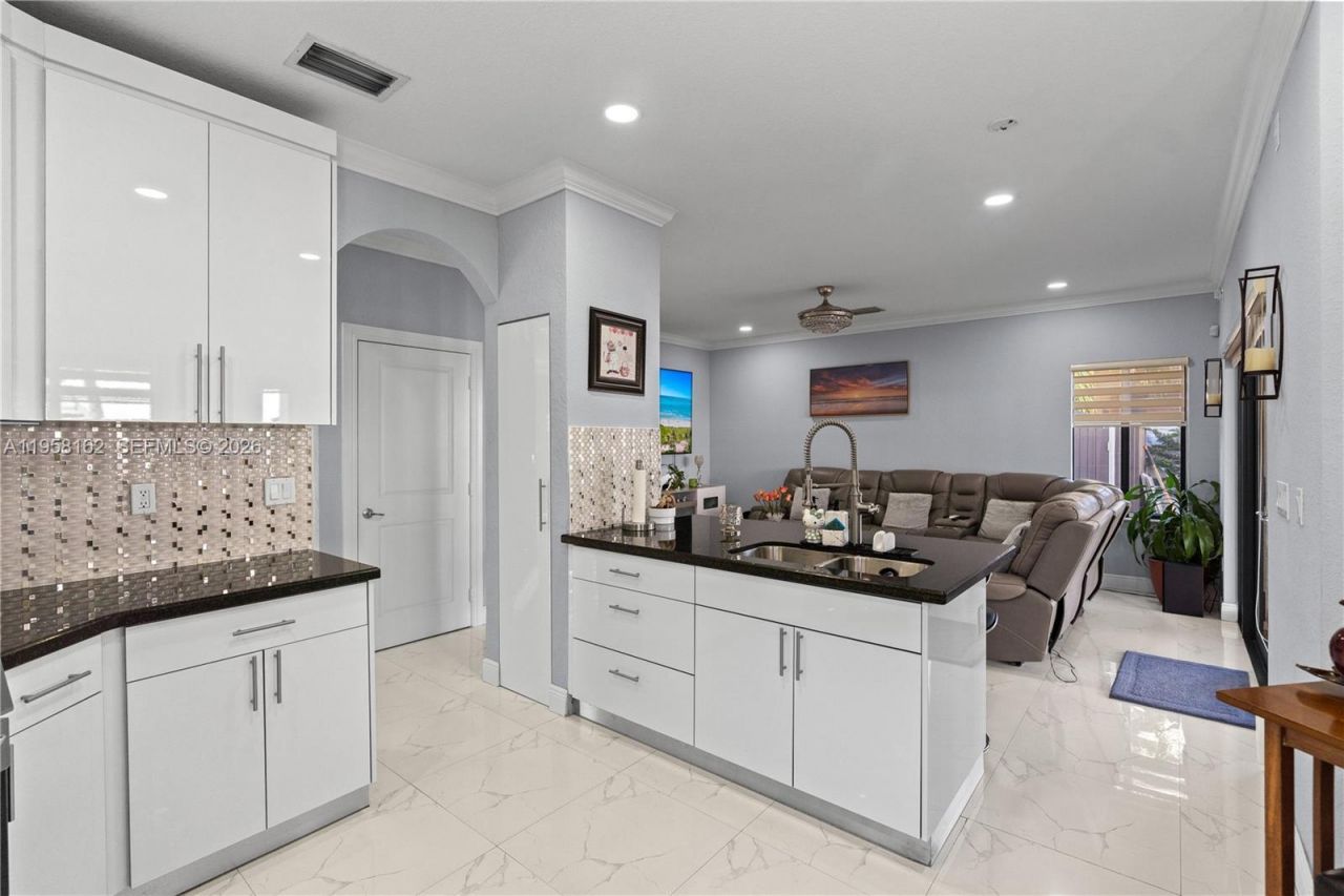 3281 SW 145th Ave, Miami, FL 33175 Photo