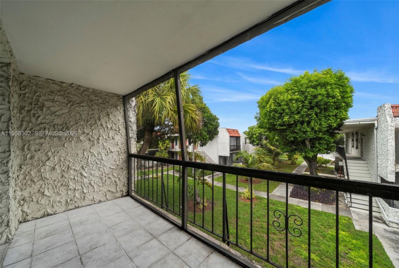 8701 SW 141st St, Unit A7, Palmetto Bay, FL 33176 Photo
