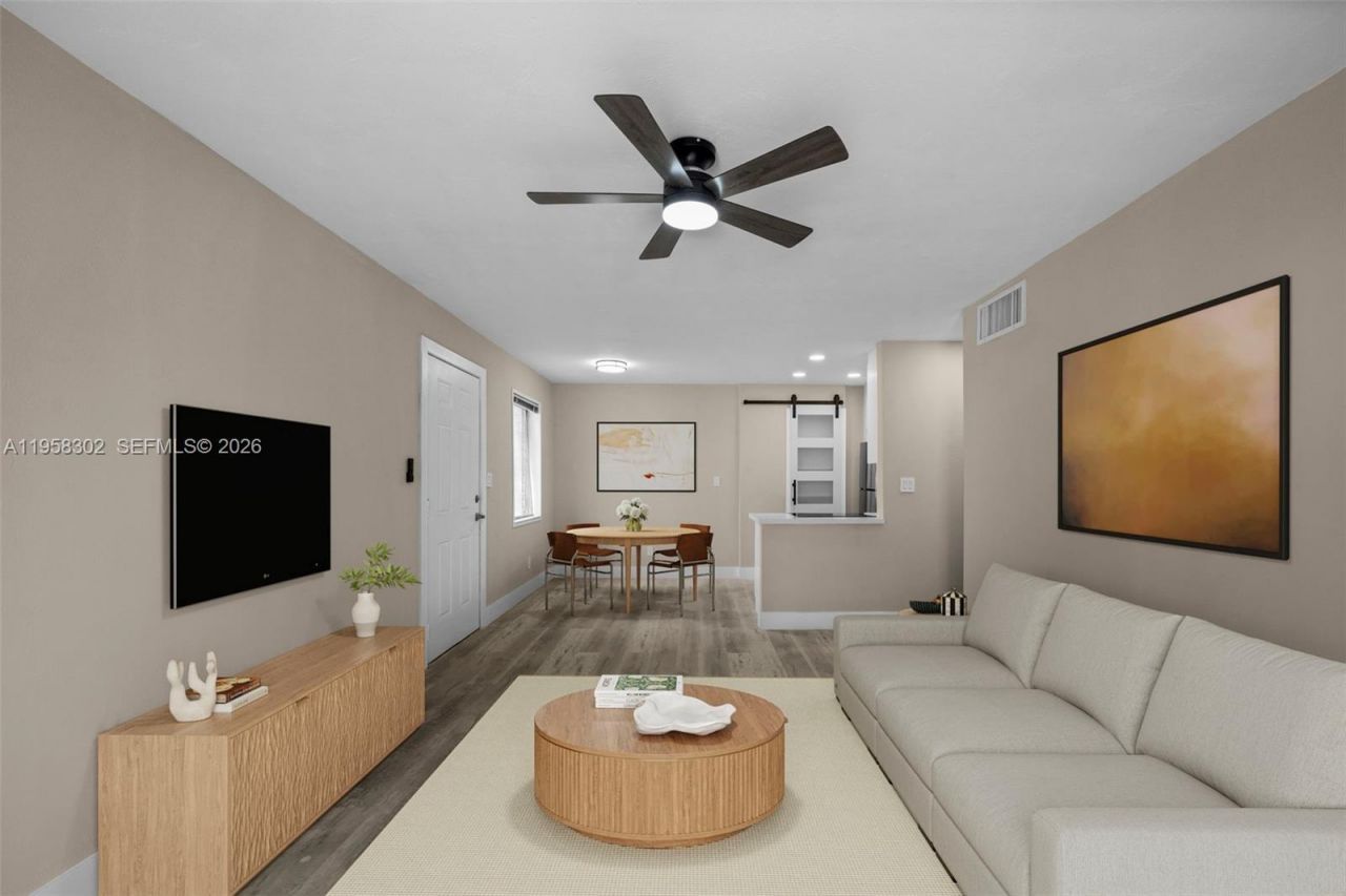 8701 SW 141st St, Unit A7, Palmetto Bay, FL 33176 Photo