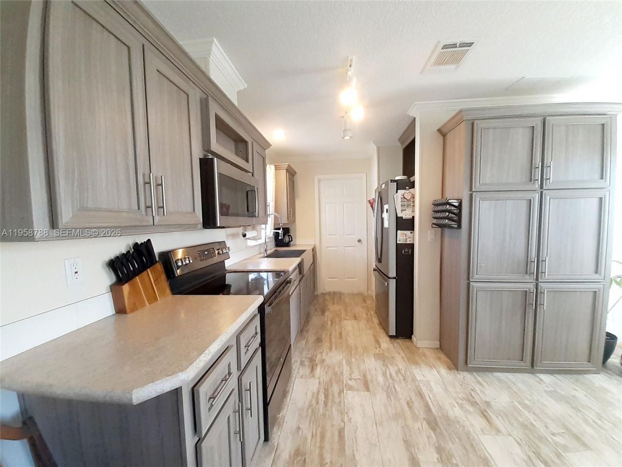 13331 SW 7th Pl, Davie, FL 33325 Photo