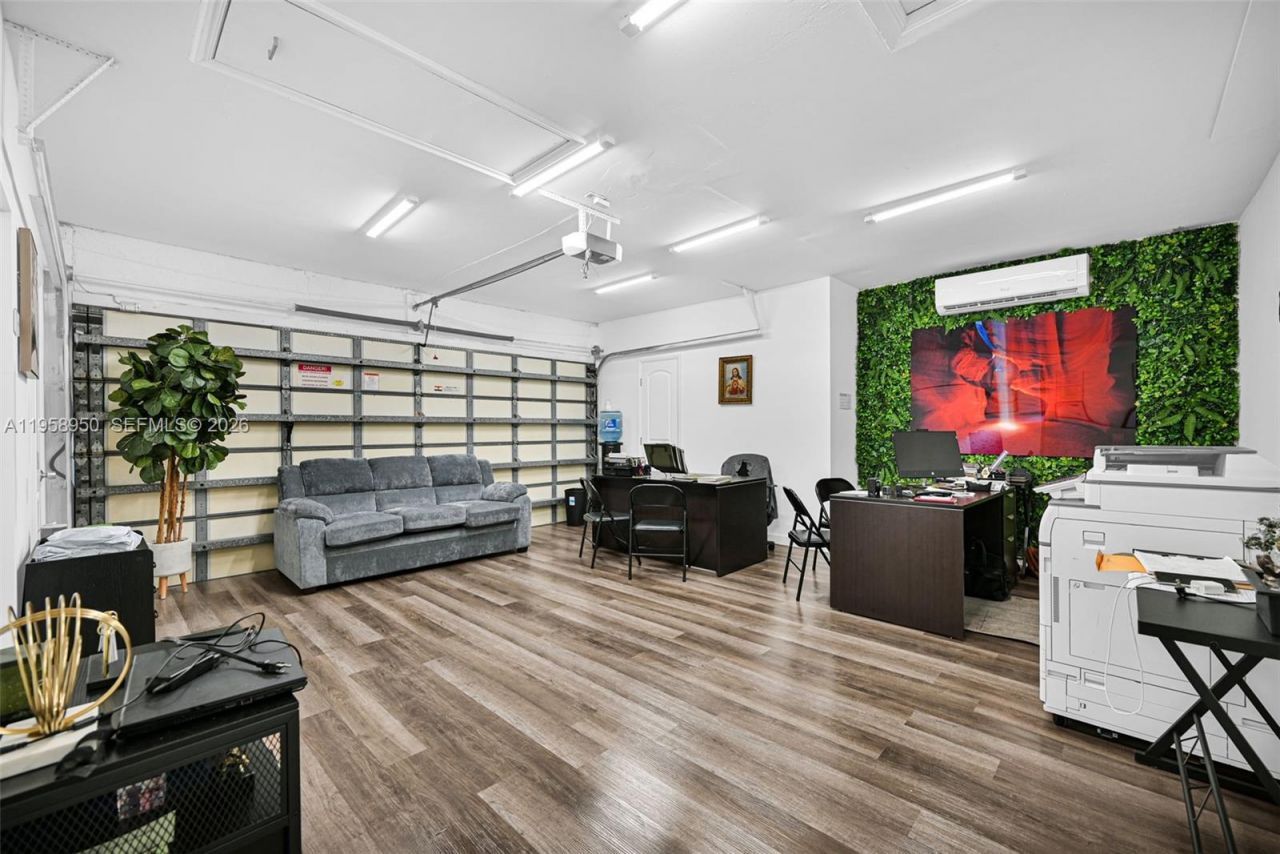 13416 SW 108th St Cir N, Miami, FL 33186 Photo