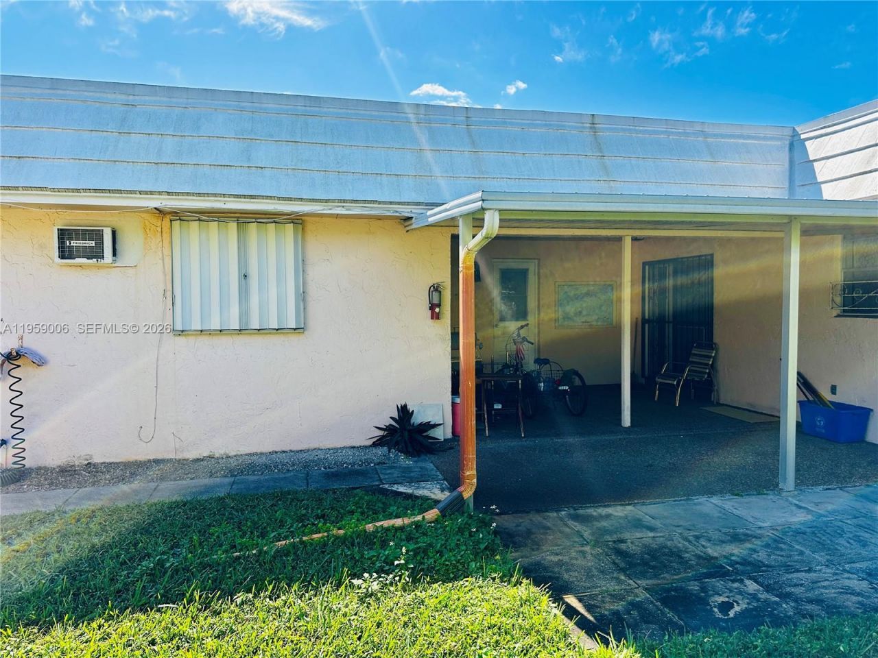 2601 NE 32nd St, Unit 2, Fort Lauderdale, FL 33306 Photo