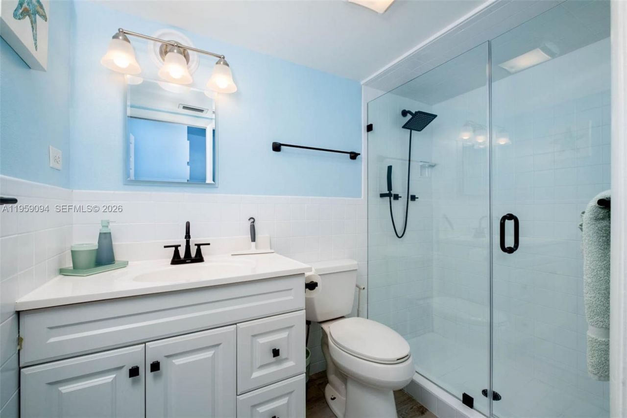 410 10th St , Key Colony, FL 33051 Photo