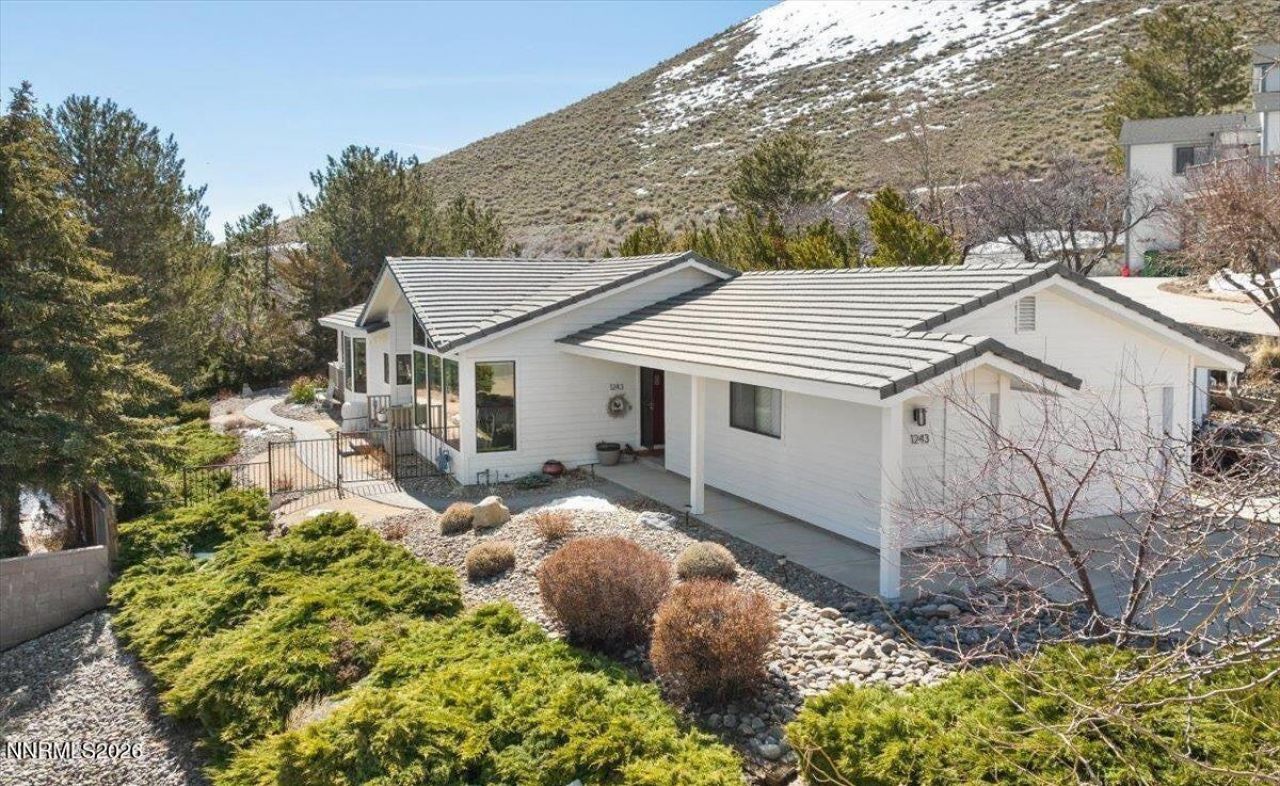 1243 Sharrow Way, Carson City, NV 89703 Photo